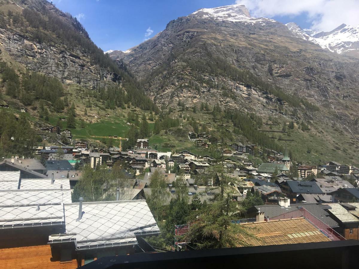Ferienwohnung Haus Colmar Zermatt Exterior foto